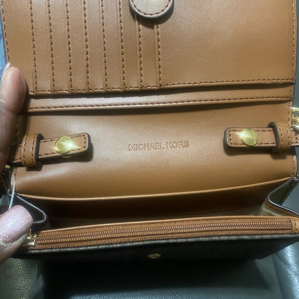MK Wallet - Picture 4 of 5